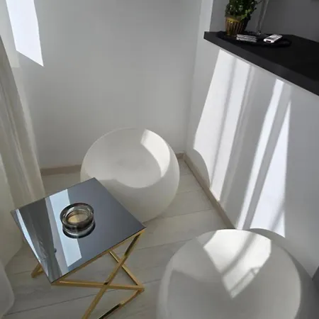 Lux Drumul Taberei * Bucharest