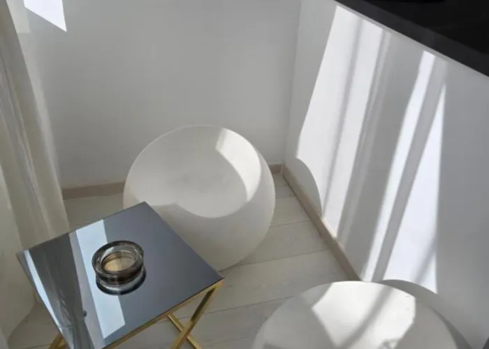 Lux Drumul Taberei * Бухарест