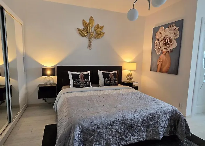 Lux Drumul Taberei Апартаменти *